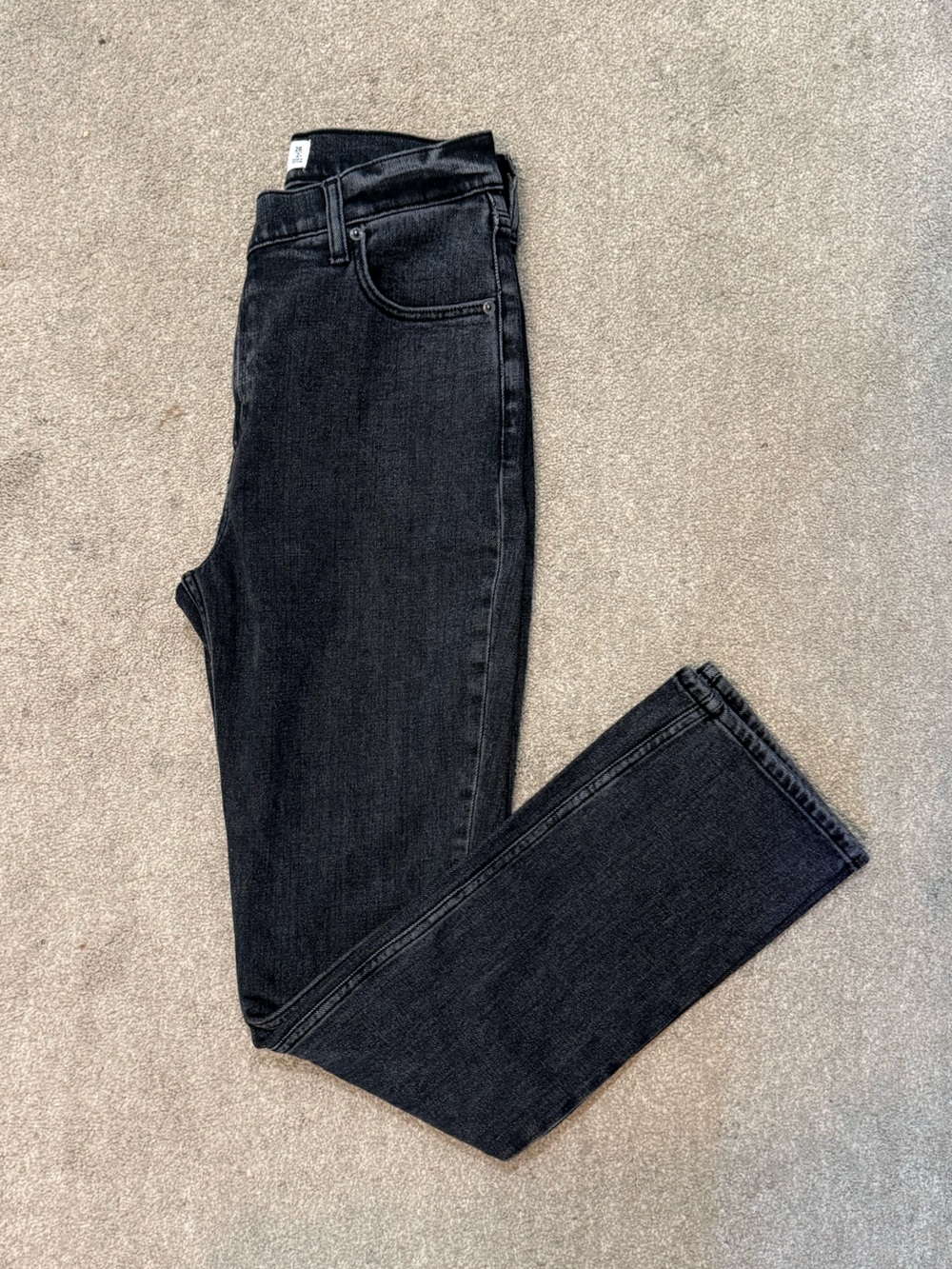 Abercrombie & Fitch Black Ultra High Rise 90’s Slim Straight Jeans Size 2/26